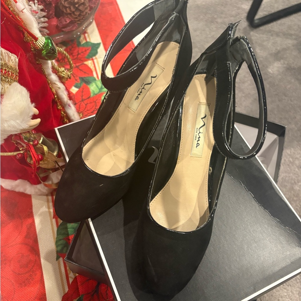 Nina Classic Black Heels for Women
